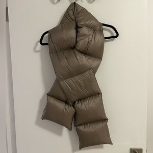 TNA Super Puff Scarf